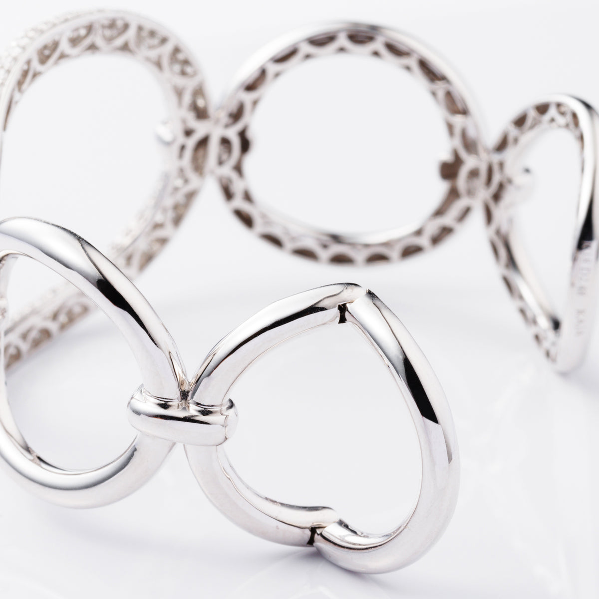 GOEN Bangle（WG）